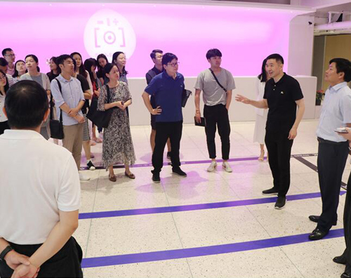 共創(chuàng  )、共享、共融、共生